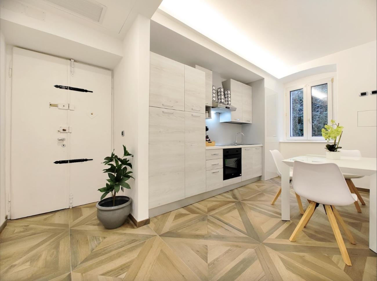 Apartamento Trieste Stazione - Free Wifi Exterior foto